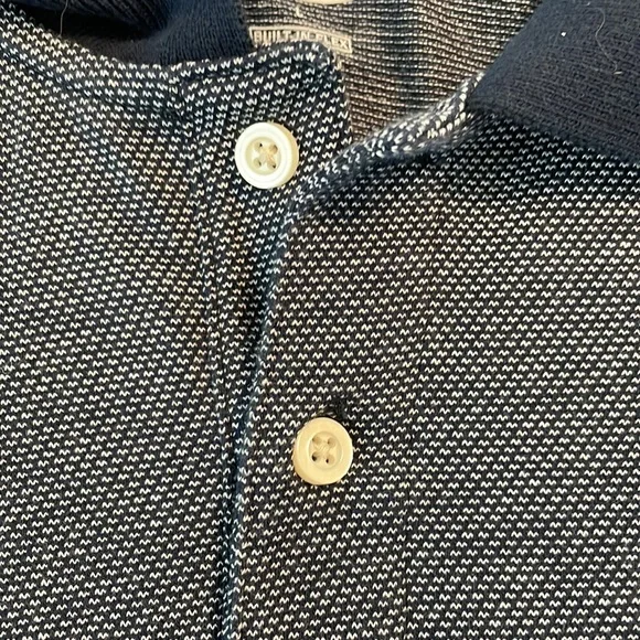 Old Navy Built In Flex Polo, Size L - Picture 3 of 5